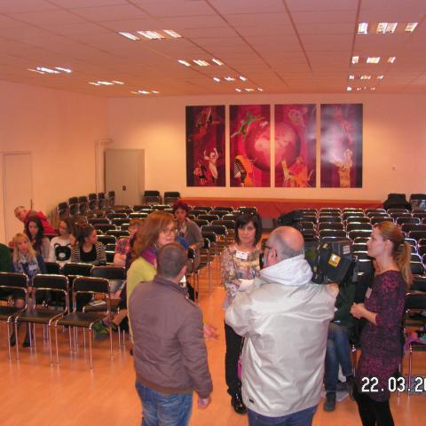 Театрални техники в обучението по чужд език 1458744552