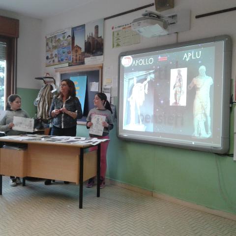 История 1460381635