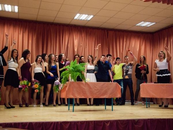 На добър час, абитуриенти!