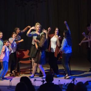 Театрална група на руски език „Синяя птица“