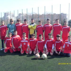 Футболният отбор V- VІІ клас на СОУ &amp;quot;Гео Милев&amp;quot;  с треньор Милена Георгиева - ІІІ-то място в Общинските състезания по футбол