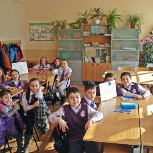 Шест мислещи шапки