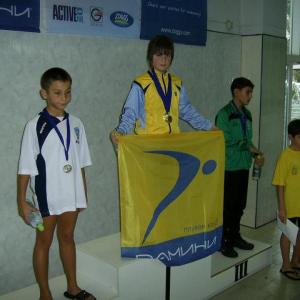 Тихомир Стоянов - сребърен медал в дисциплина 100 метра кроул и бронзов медал в дисциплина 50 метра бътерфлай лично отборно първенство по плу?