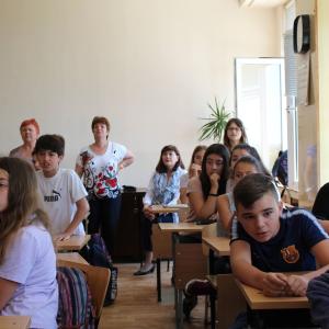 Аз мога и знам/Мога повече по Български език- състезание