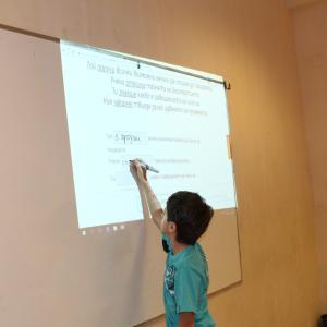 Аз мога и знам