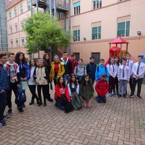 Средно училище „Ларго Волумния“ - Рим