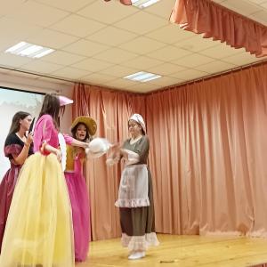 Театрална група „Алые паруса“ 