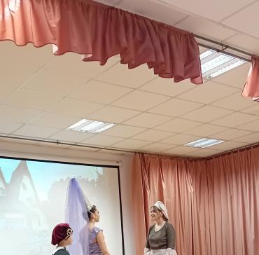 Театрална група „Алые паруса“ 