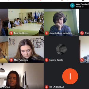 Първа онлайн среща между партньорските училища