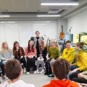 Урок по музика