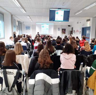 Liceo "G. Cesare - M. Valgimigli" - Италия