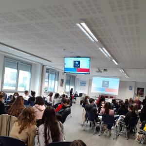 Liceo &amp;quot;G. Cesare - M. Valgimigli&amp;quot; - Италия