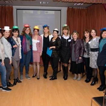 Със сълзи в очите се разделиха гостите с екипа на училището