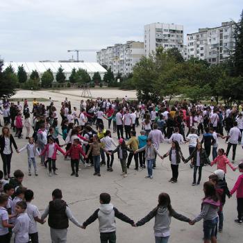 Хоро за празника– Ден  на  Независимостта на България