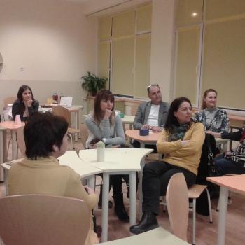 Видове подходи за преодоляване на бариерите в общуване