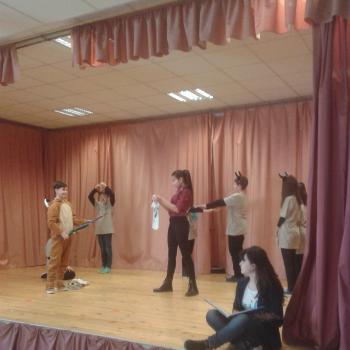 Първо място за театрално студио на английски език