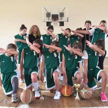 Призови места в две състезания