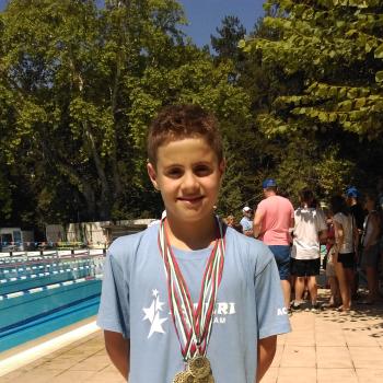 Ясен Бонев - шампион на България по плуване!