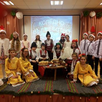 Коледни празници в училище