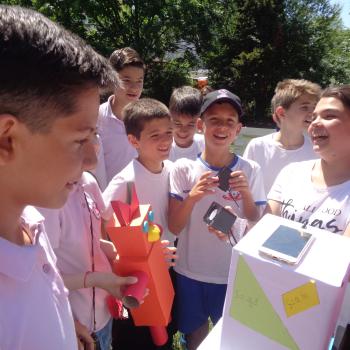 Математика и творчество в един урок