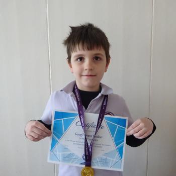 Златен медал от „Математика без граници“