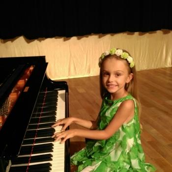 Бриана Петрова /ГРАНДЕ/   гост на “По пладне”