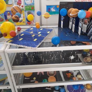 Изложба за деня на космонавтиката