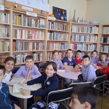 Април – месец на книгите и четенето!