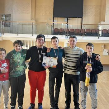 Трето място шах