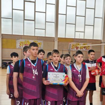 Второ място за отбора по волейбол