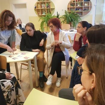 Как да развиваме социални умения у дигиталните деца