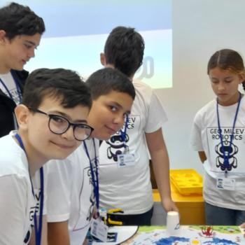 Ученици от отбор „Geo Milev robotics” с мисия за опазване на океаните